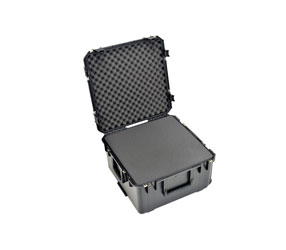 SKB 3I-2222-12B-C iSERIES MALLE UTILITAIRE étanche, dim. internes 572x565x312mm, mousse en cubes