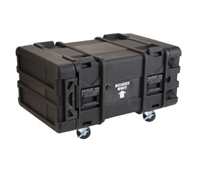 SKB 3SKB-R906U30 ROTO SHOCK MALLE RACK 6U, prof.30", couvercles étanches, 4x roulettes, noir