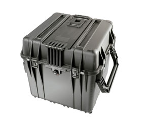 PELI 0340 CUBE MALLE dim. internes 457x457x457mm, avec séparateurs rembourrés, noir