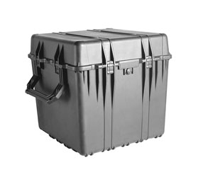 PELI 0370 CUBE MALLE dim. internes 610x610x610mm, avec séparateurs rembourrés, noir