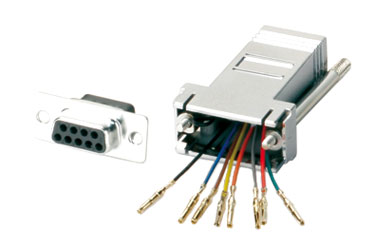 ADAPTATEUR A MONTER SUB-D 9pts mâle-RJ45, blindé