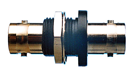 CANFORD EMBASE femelle, BNC 50ohms, dos-à-dos, isolée