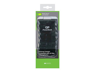 GP PB19 RECYKO+ CHARGEUR PILES UK pour 4x AA/AAA/C/D et 2x PP3 NiMH