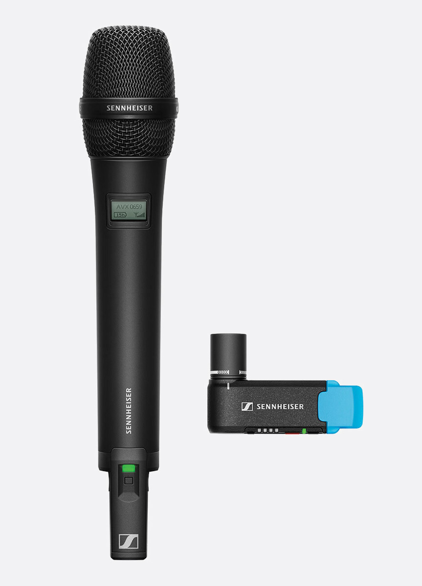 Le microphone sans fil professionnel à deux canaux convient à